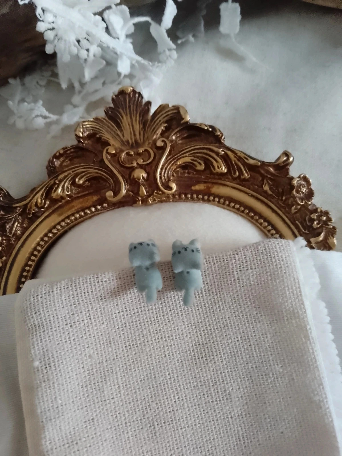 Boucles d'oreilles petits chats gris